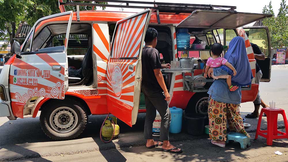 comida callejera street food java probolinggo indonesia