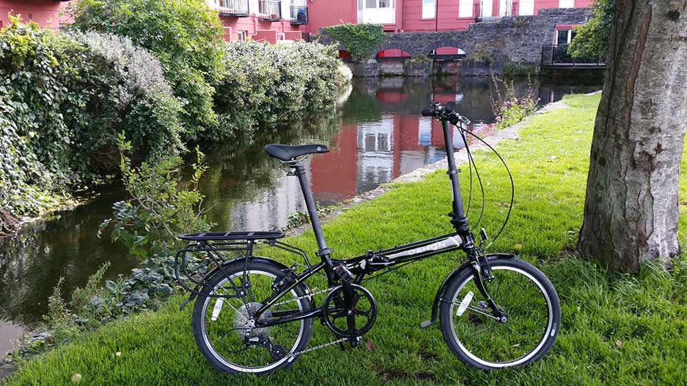 galway canal bicicleta plegable rio corrib irlanda viajar solo