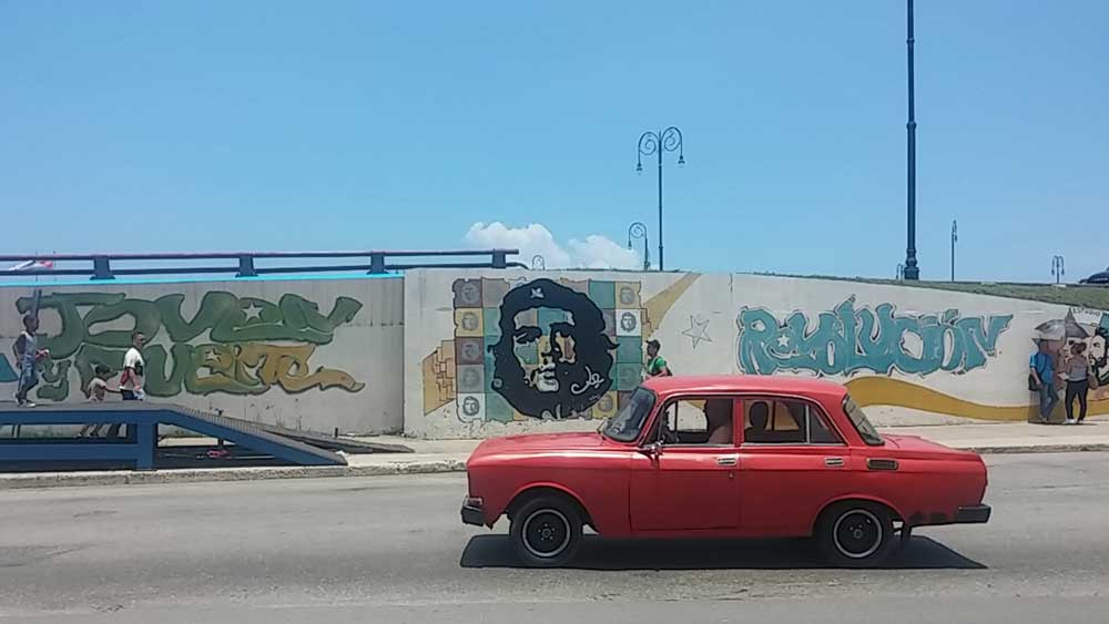 che guevara graffiti la habana havana viajar solo cuba