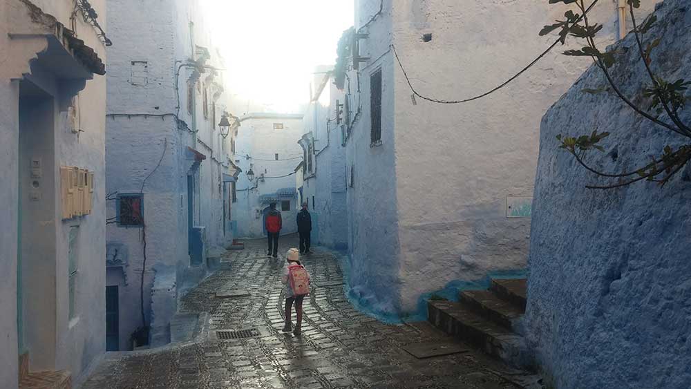 medina calles casas montana chefchauen chauen marruecos rif viajar solo