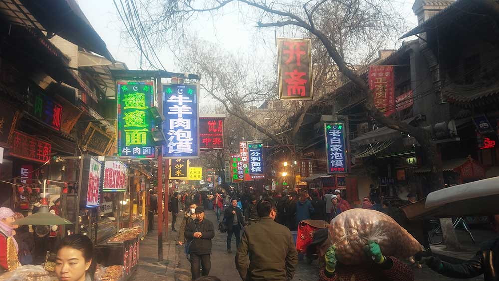 calles barrio musulman muslim quarters xian viajar solo china asia